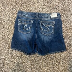 Silver Jeans Shorts size 18